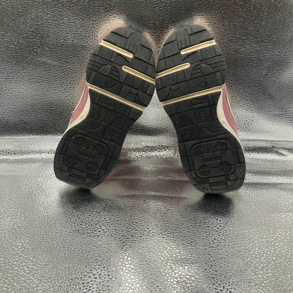 Pink Nike Air Max Kids Shoes. Size 13 C